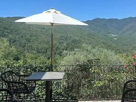 Rustic House With Panoramic View In Serrapiana * Tresana